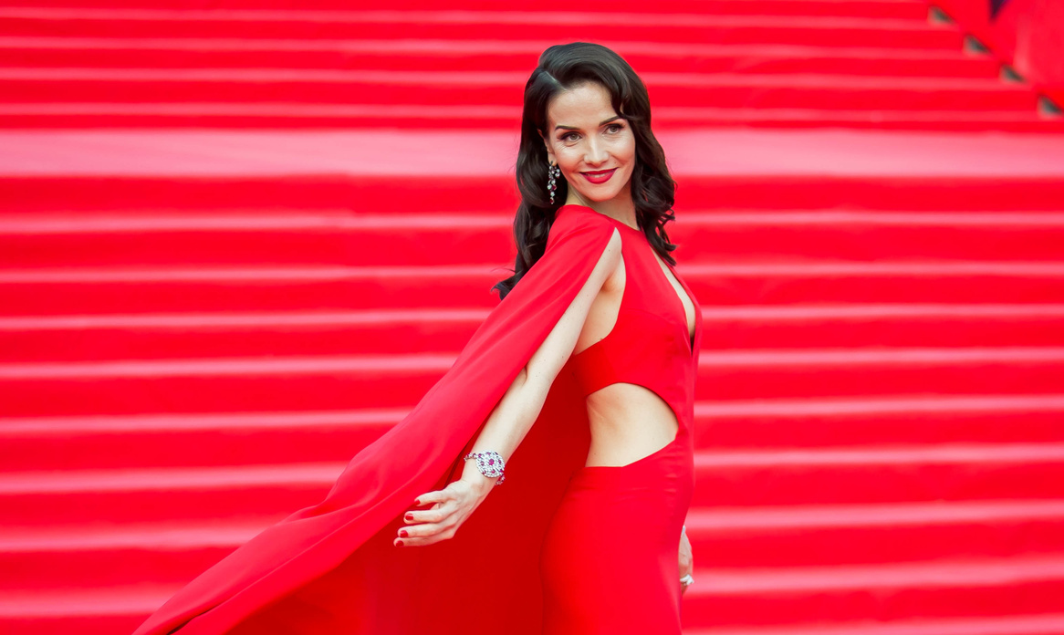 Неміс порно Сексуалдық фильмдер отбасылық қайтып оралды