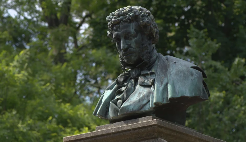 Багира мен Юлия Такшина порно видеода