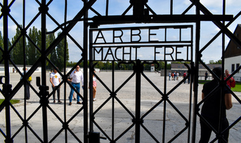 Жеке үйдегі топтық фистинг туралы ресейлік бейне Dom2-дегі порно: эфирге шықпағанның бәрі