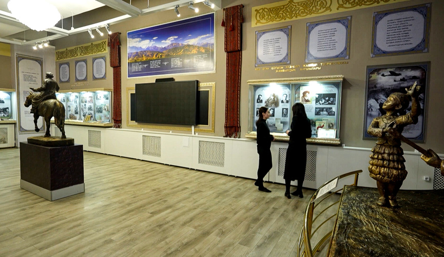 Әйелдер панталондары Сыртта свингерлердің порносы